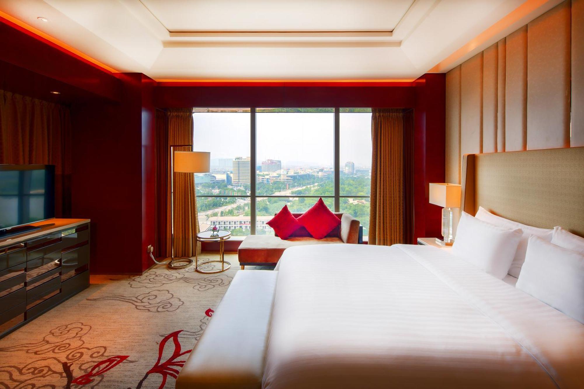 Large Double Room,1539292303:JPEG